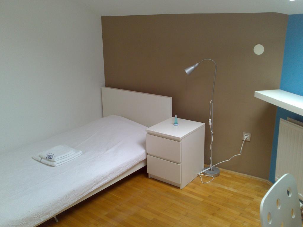 Rainbow Rooms Ljubljana Chambre photo