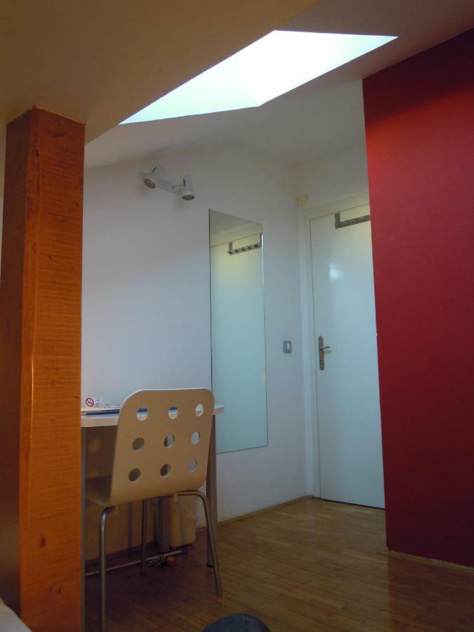 Rainbow Rooms Ljubljana Chambre photo